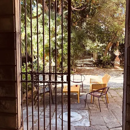Corte Meraviglia - Relais B&B 루카